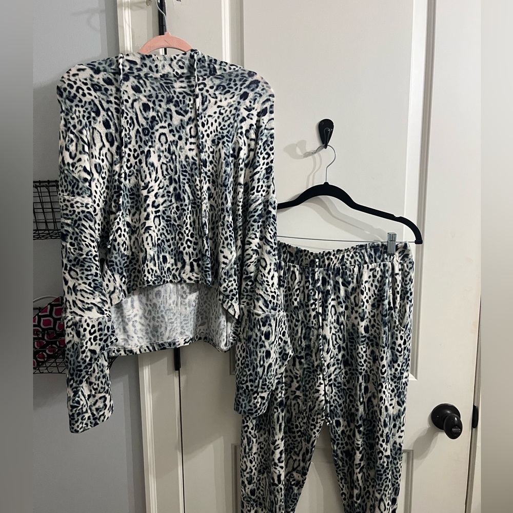 Leopard Print Pajama Set!